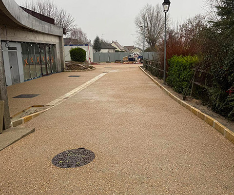 Spécialiste de la pose de béton décoratif et de la création de terrasses à Bois-d'Arcy (78390) en Yvelines 78