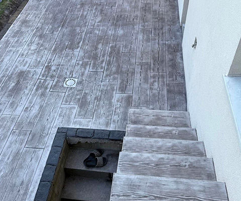 Spécialiste de la pose de béton décoratif et de la création de terrasses à Bois-d'Arcy (78390) en Yvelines 78