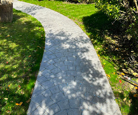 Spécialiste de la pose de béton décoratif et de la création de terrasses à Bois-d'Arcy (78390) en Yvelines 78
