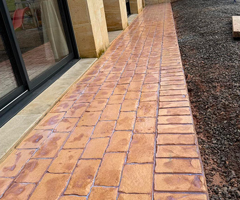 Spécialiste de la pose de béton décoratif et de la création de terrasses à Bois-d'Arcy (78390) en Yvelines 78