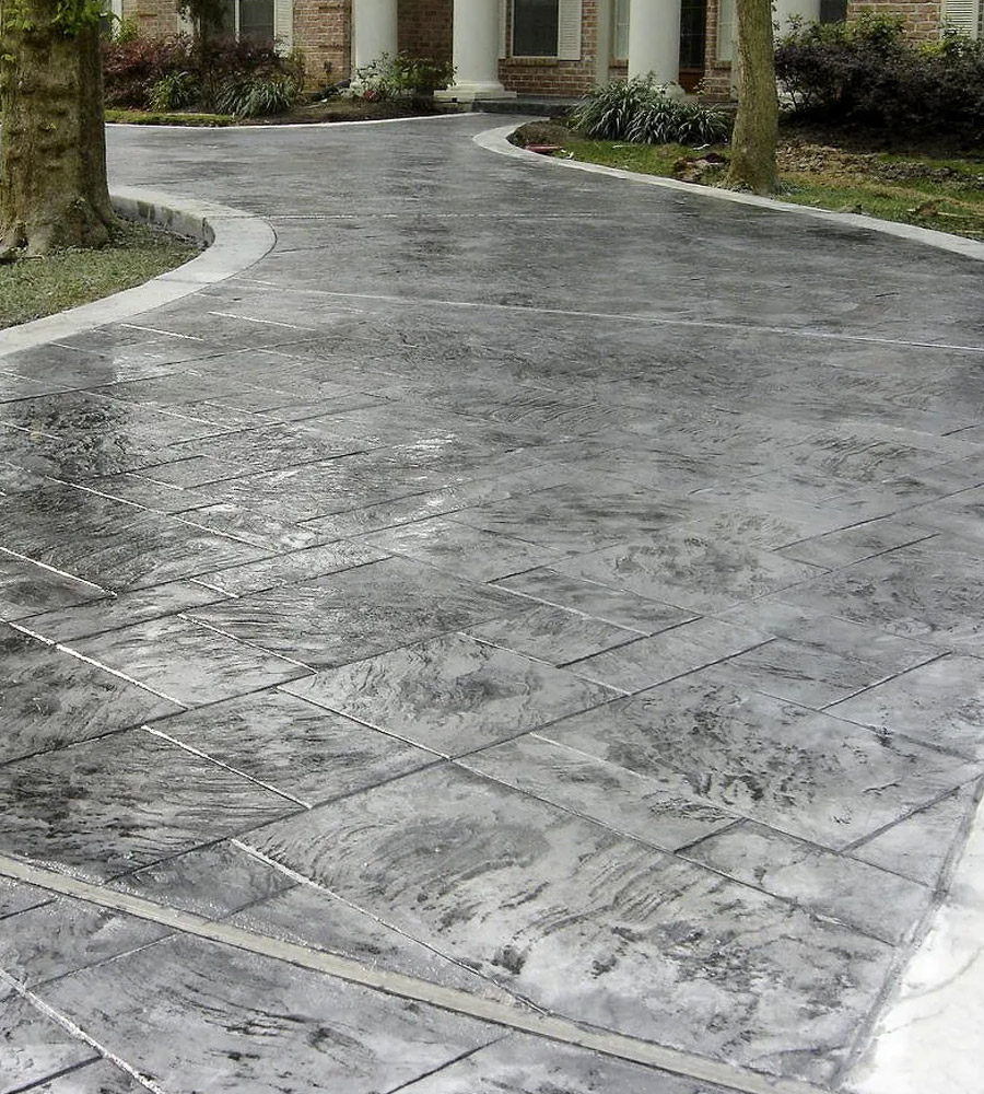 Découvrez nos services de pose de béton décoratif à Bois-d'Arcy et dans tout le département de la Yvelines (78)