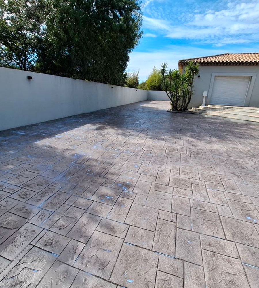 Béton Imprimé dans les Hauts-de-Seine (92)) : Expert en Pose de Béton Imprimé